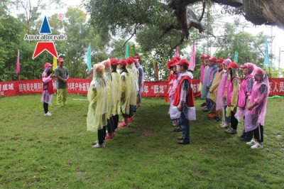 深圳市新宜康2017年团队执行力拓展训练培训